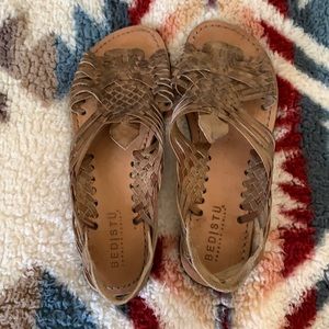 Bedstu women’s sandals size 8.5
